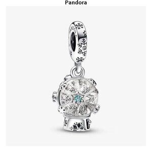 Pandora Snowflake Charm